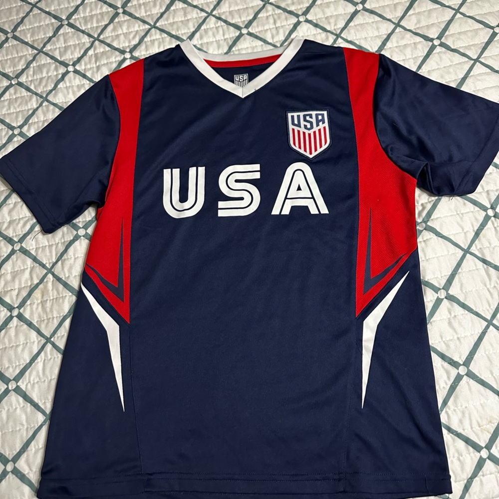 USA women’s soccer shirt